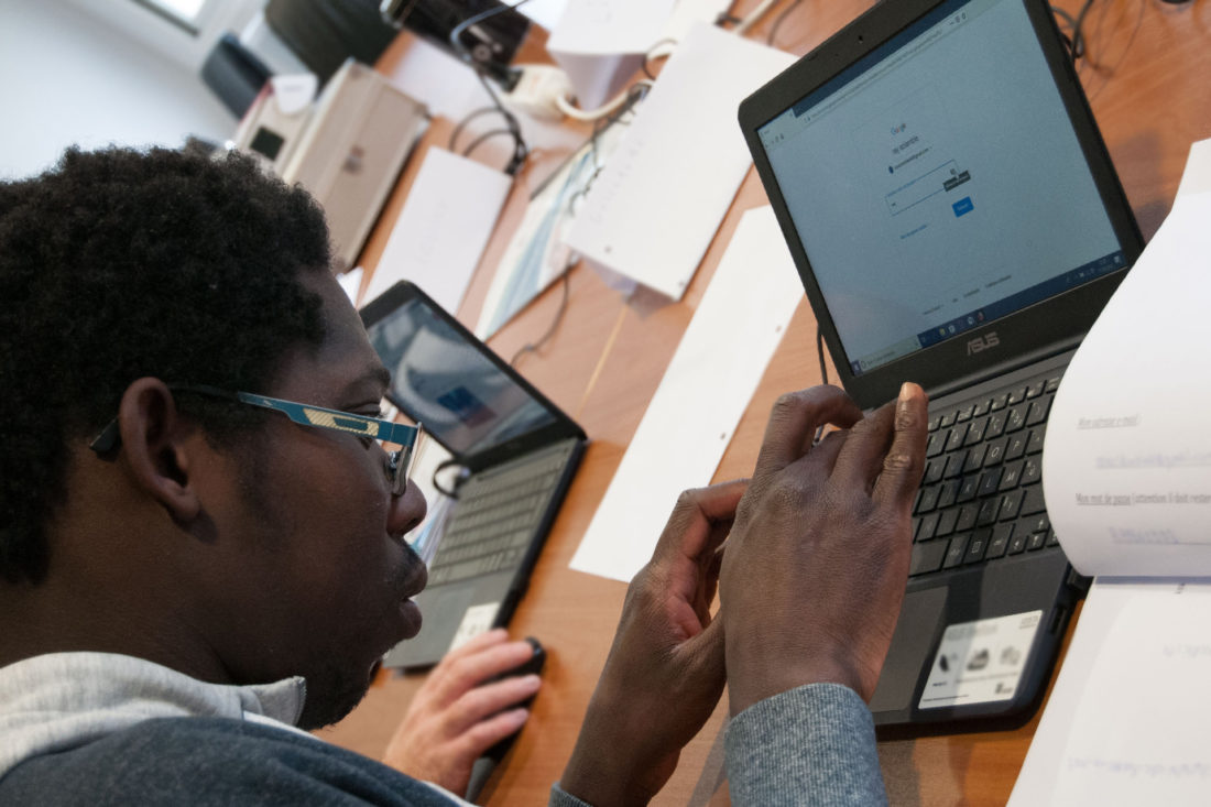« Apprendre à surfer en toute sécurité »